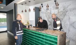 Antalya'da ekipler işletmelere göz açtırmıyor!