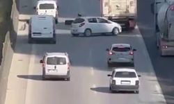 Tırdan kopan lastik parçası kazaya yol açtı!