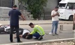 Adana’da feci kaza: Yola savruldular, mucize kurtuluş