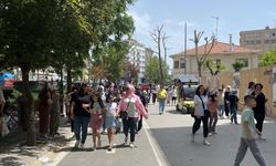 Eskişehir'de sıcaklar arttı, turistler kente akın etti!