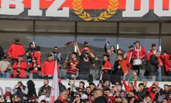 Eskişehirspor'un şampiyonluk gecesinde efsane kadro sahnede!