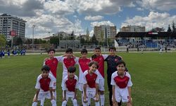 İlk maçta sakatlanarak büyük üzüntü yaşadı