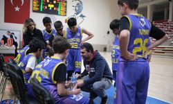 Kıran kırana geçen maçta Kolej güldü