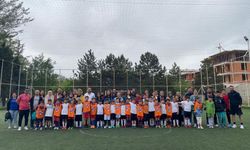 Saf yetenekler maç ile deneyim kazandı
