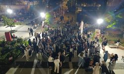 Eskişehirli öğrenciler gençlik konserinde doyasıya eğlendi