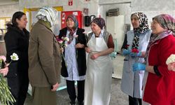 Eskişehir'de AK Parti Kadın Kolları’ndan tekstil emekçilerine ziyaret