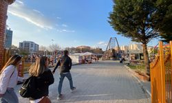 Eskişehir'de soğuk havaya rağmen eğlenceden vazgeçmediler!