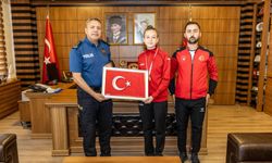 Bilecik İl Emniyet Müdürü'nden başarılı sporcuya tebrik!