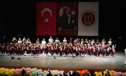 Bilecik’te minikler mezuniyet töreninde hünerlerini sergiledi