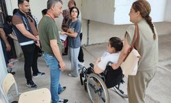 Adana’da sınav alanına erken geldi ama kapıya geç kaldı