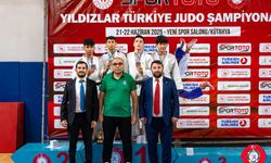 Bilecikli sporcudan Türkiye üçüncülüğü!