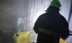 AVM otoparkında yangın paniği!