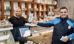 Dolandırıcılara karşı broşürlü bilgilendirme