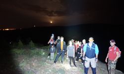 Gece yürüyüşü ile form tutacaklar