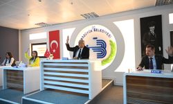 Vali Şefik Aygöl’e Fahri Hemşehrilik beratı
