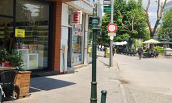 Eskişehir'in o noktasında gizli tehlike: Her an devrilebilir!