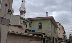 Eskişehir'de bayraksız cami tepki çekti
