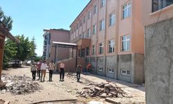 Simav’da okul yenileme çalışmaları hız kazandı