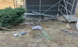Eskişehir’de mantolama yapan işçi düştü!