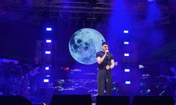 Semicenk Gediz'de on binleri coşturdu!