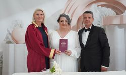 Bilecik Belediye Başkanı, nikah kıydı!