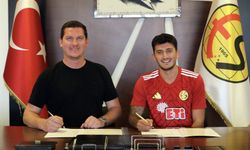 Eskişehirspor'da orta saha transferi: 14. imza o isimle atıldı!