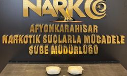 Afyon'da araçta 1 kilo zehir yakalandı!