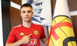 Eskişehirspor'a yeni güç: Genç forvet imzayı attı!