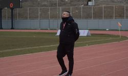 Tepebaşı forvet arıyor