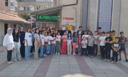 Camilerde Kur’an öğrenen çocuklara hediyeler verildi!