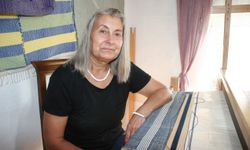 Eski giysileri ip yapıp kilim ve çantaya dönüştürüyor