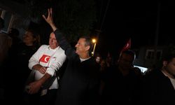Zafer Yolu’nda tarihi an: Özgür Özel yürüyüşe katıldı