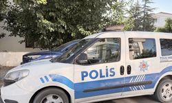 Evinin önünde bacağından vuruldu!