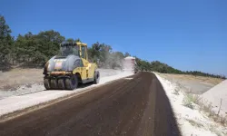 Büyükşehir’den Mustafakemalpaşa’da 32 kilometrelik yol hamlesi