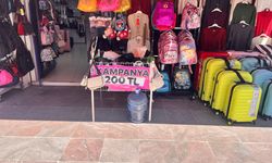 Eskişehir'deki indirimli çantalara yoğun talep