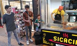 Eskişehir genç sokak sanatçıları sokağın sesi!