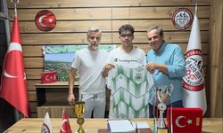 A takımda mücadele edecek