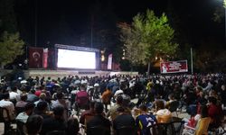 12 Dev Adam coşkusu Bilecik'te meydanı doldurdu
