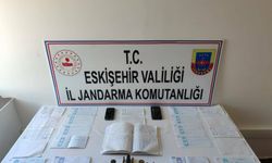Eskişehir'de zorla senet imzalattılar, ekiplerden kaçamadılar!
