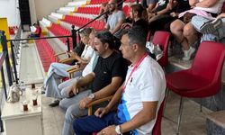 Bu kez de hentbol maçındaydı