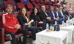 Genç sporculara moral verdiler