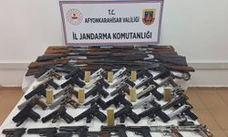 Düğün magandaları yakalandı: 55 silah ele geçirildi!