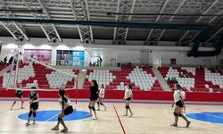 Bozüyük’te sporun kalbi voleybol ile attı