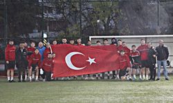 Antrenmanda Türk Bayrağı açtılar