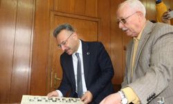Eskişehir’de 100 yıllık un fabrikasına Vali’den tebrik ziyareti