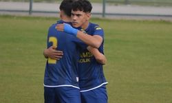 İdmangücü 9 kişi ile kazanmayı bildi
