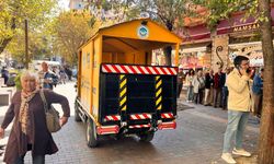 Eskişehir’in kalbinde temizlik mesaisi hız kesmiyor!
