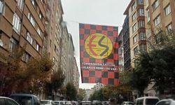 Eskişehir, Eskişehirspor bayraklarıyla renklendi!