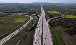 Türkiye'nin dört bir yanında ulaşım dev yatırımlarla güçlendi