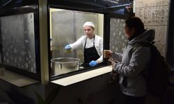 Eskişehir'de soğuklara karşı sıcak ikram